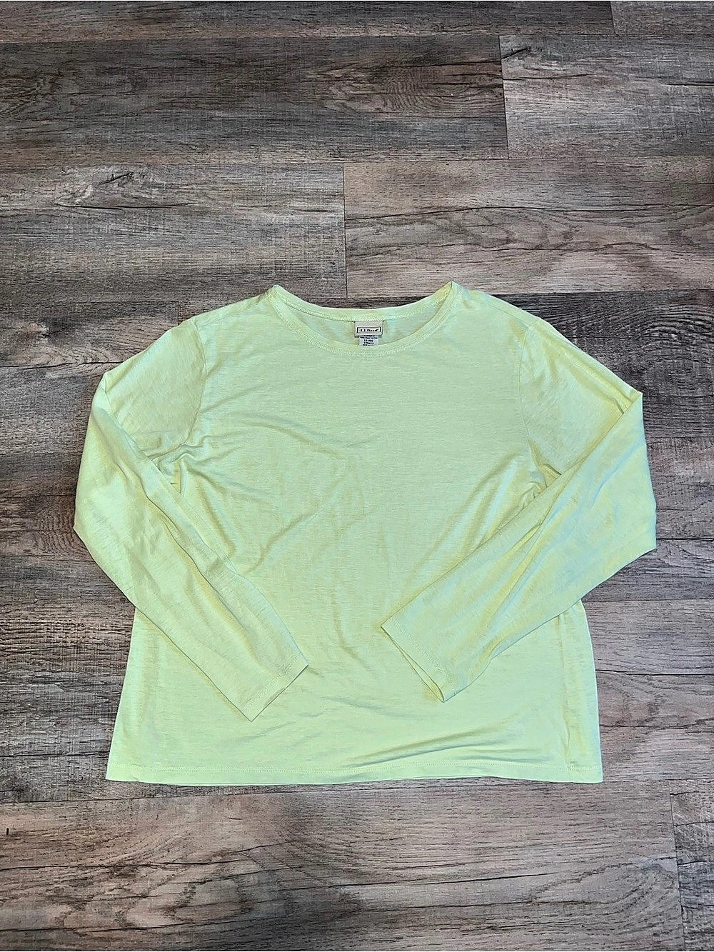 L.L. Bean Women's 100% Pima Cotton Long Sleeve Tee size L